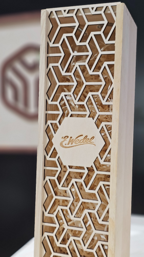 Drewniana skrzynka na alkohol