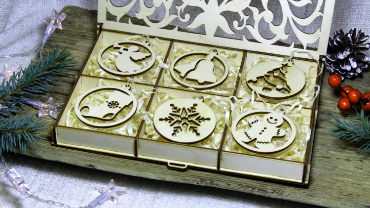 Pudełko drewniane na bombki - szt._4.jpg