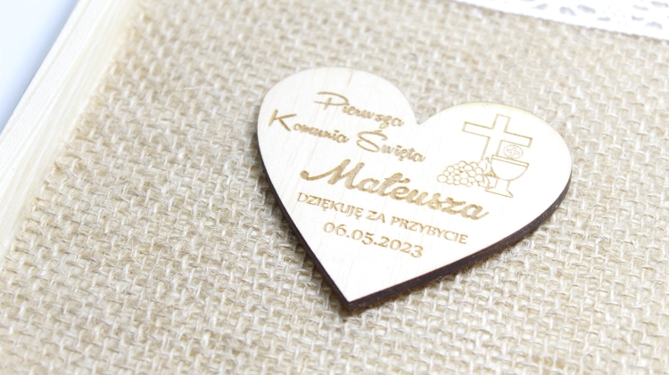 magnes drewniany serce pamiątka komunii świętej - wzór 2 (2).jpg