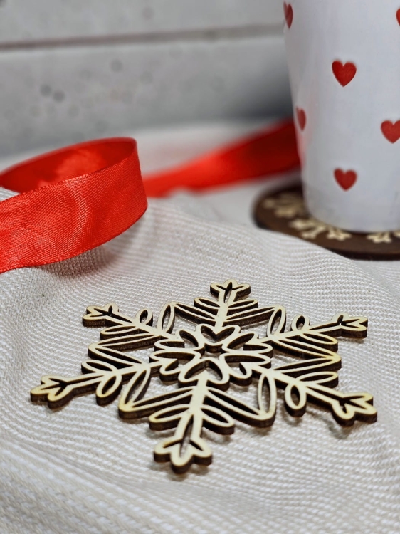 Podstawka pod herbatę kawę płatek śniegu - wzór 1 (1).jpg