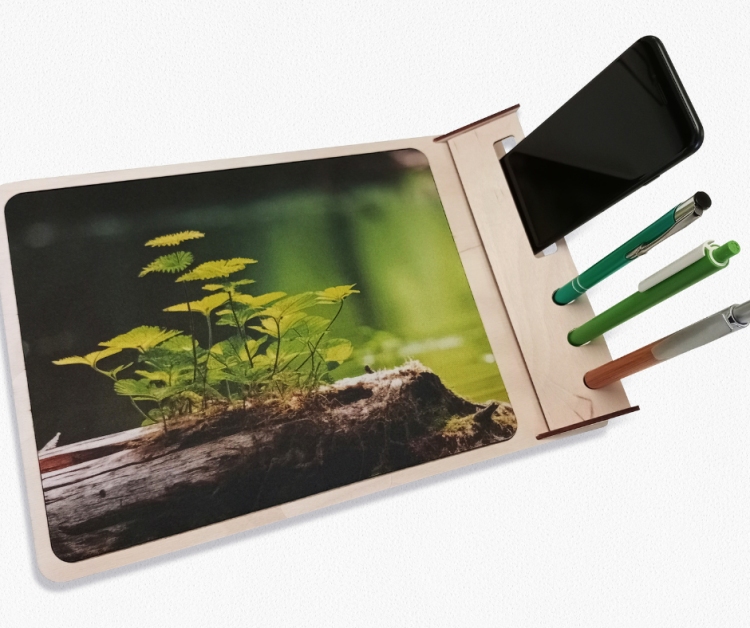 podkładka pod mysz ze stojakiem na telefon