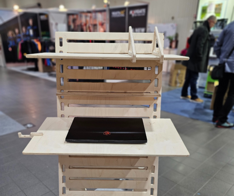 Biurko do pracy na stojąco