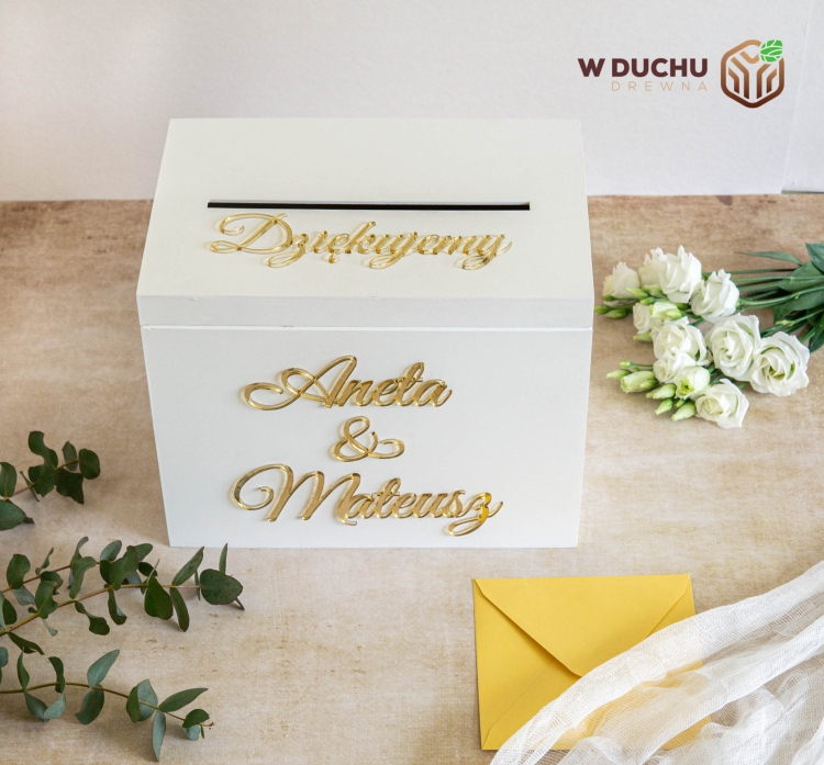 Pudełko na koperty z napisem lustrzanym.jpg
